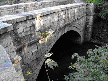 fifteen mile creek aqueduct